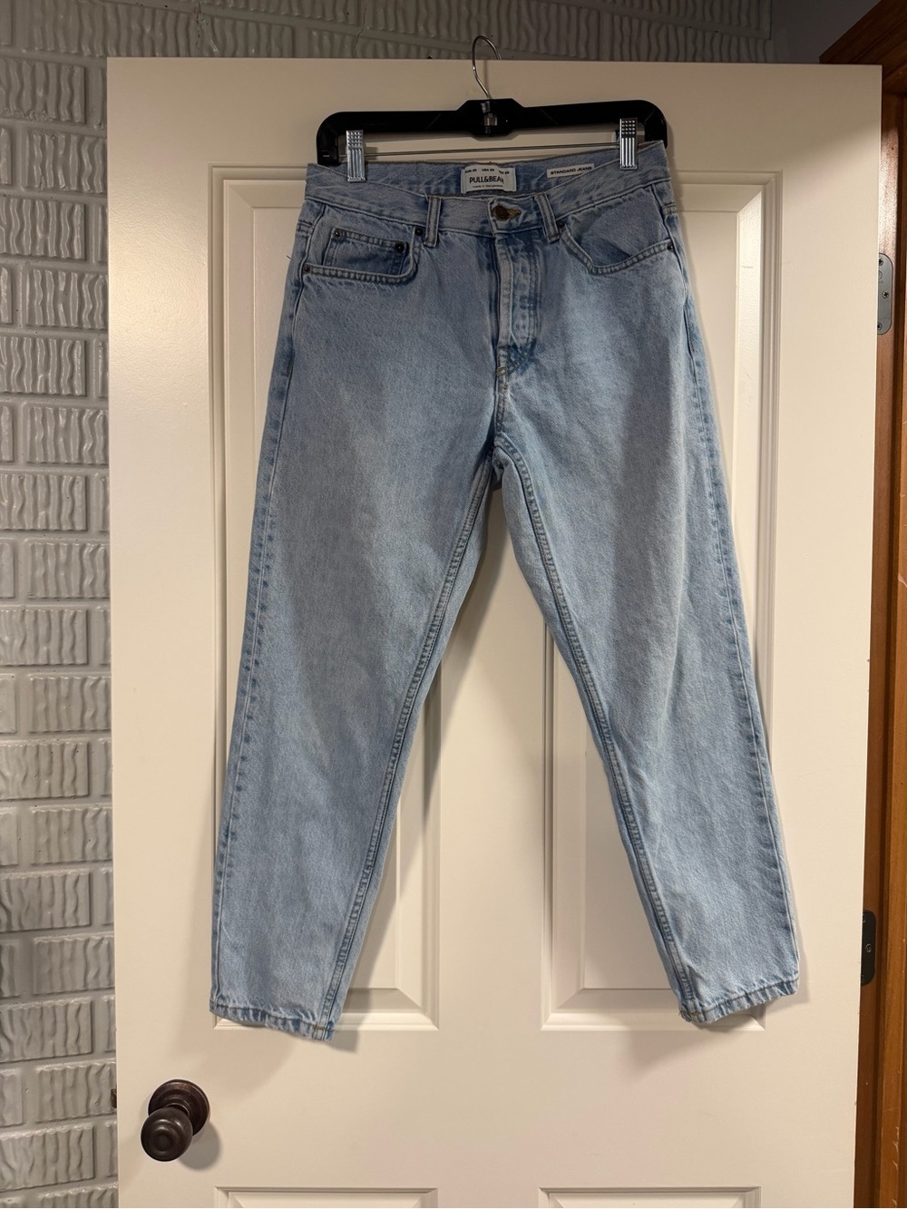 Pull&Bear Standard Jeans Women’s Size 28 Light Wash Mom Jeans